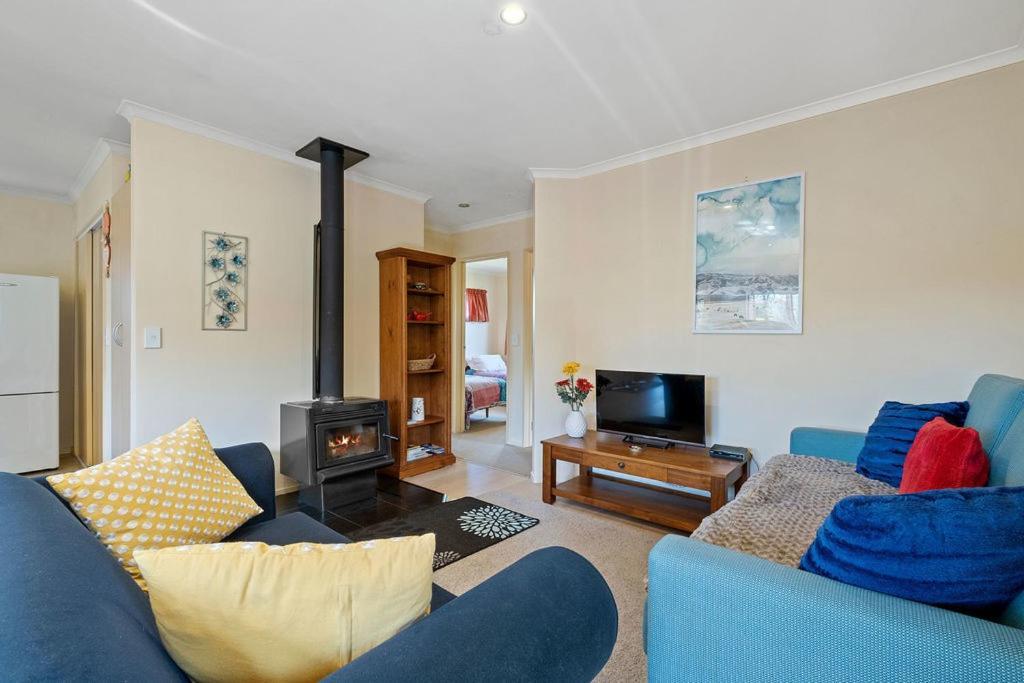 Korimako Ridge - Lake Hawea Holiday Home Dış mekan fotoğraf