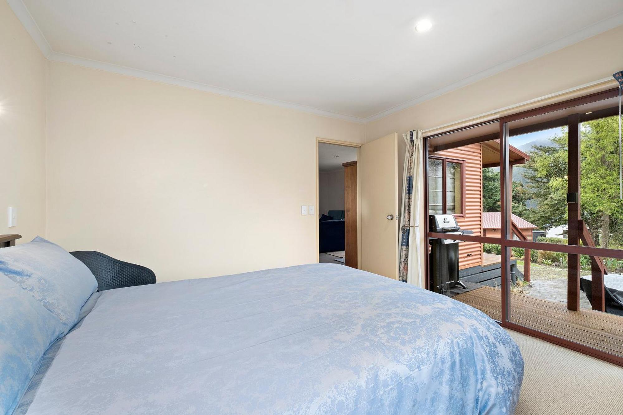 Korimako Ridge - Lake Hawea Holiday Home Dış mekan fotoğraf