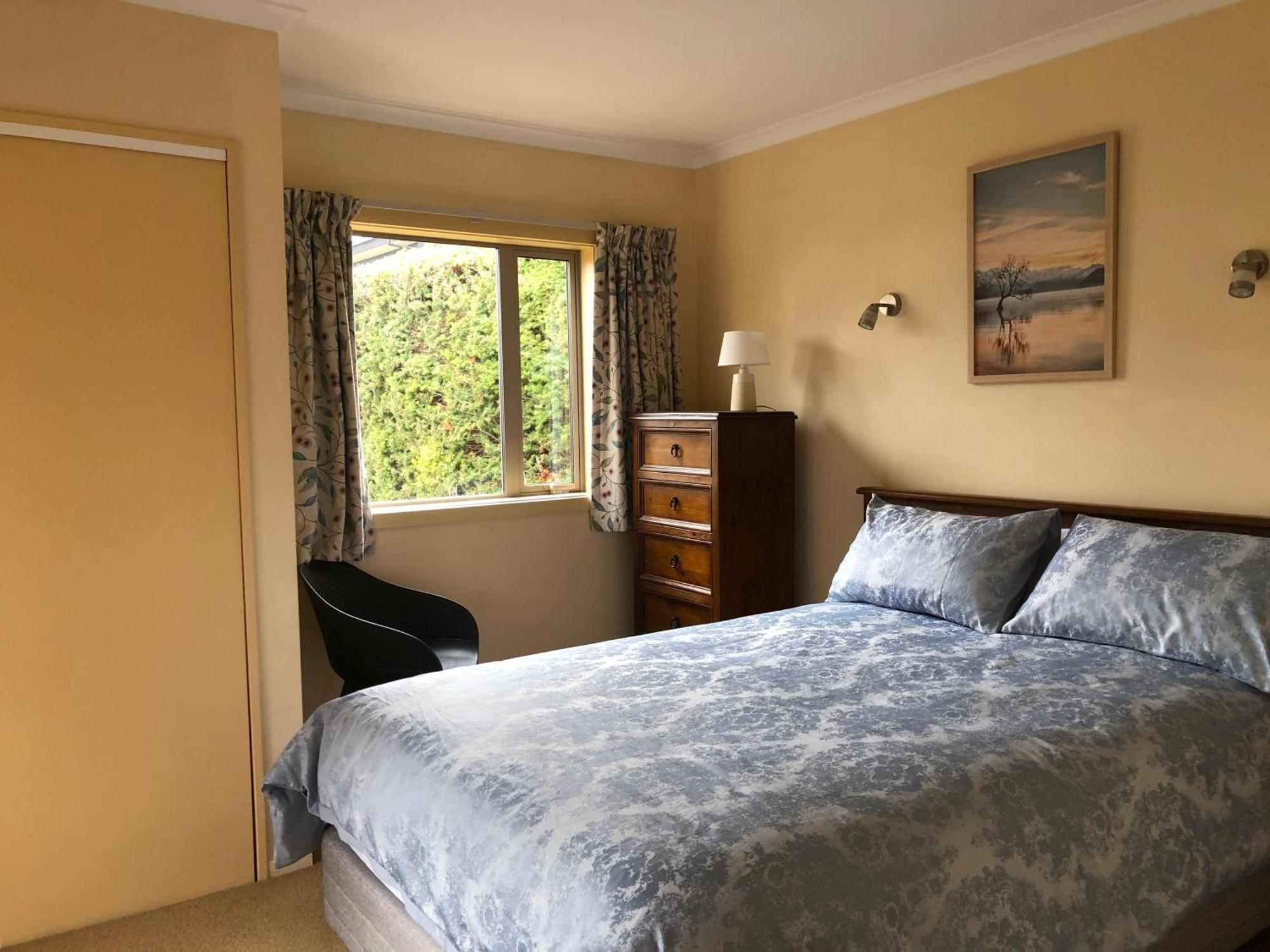 Korimako Ridge - Lake Hawea Holiday Home Dış mekan fotoğraf